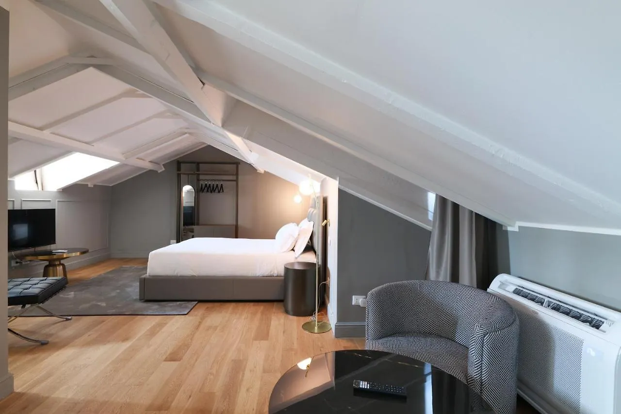 Prestige Boutique Aparthotel - Piazza Duomo View Milan