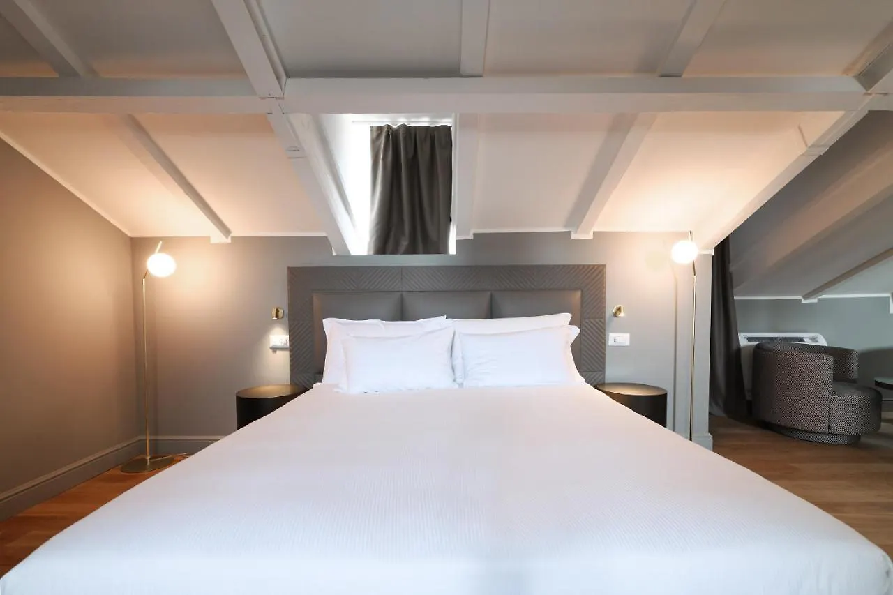 Appartement Prestige Boutique Aparthotel - Piazza Duomo View Milan