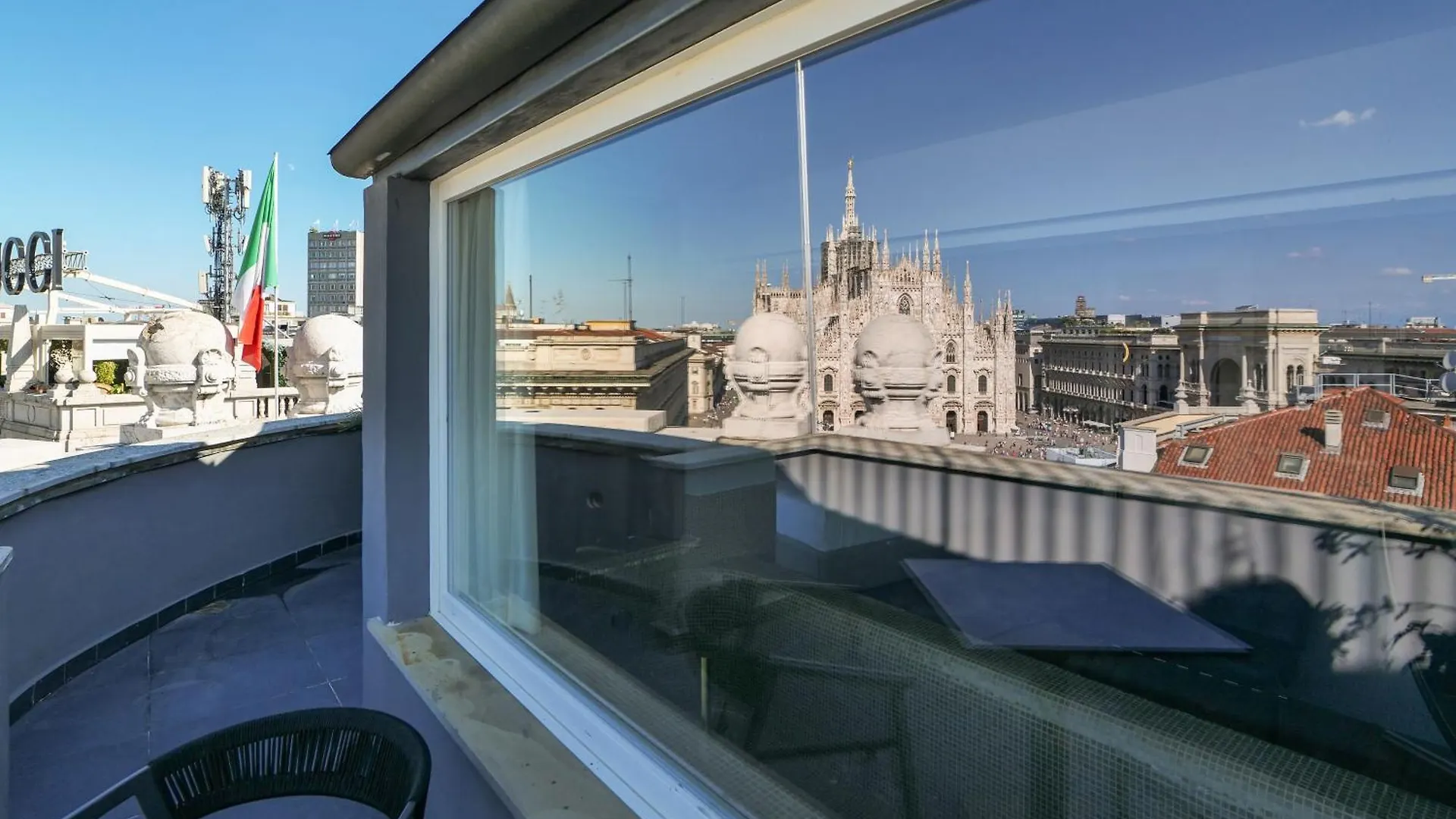 Prestige Boutique Aparthotel - Piazza Duomo View Milan