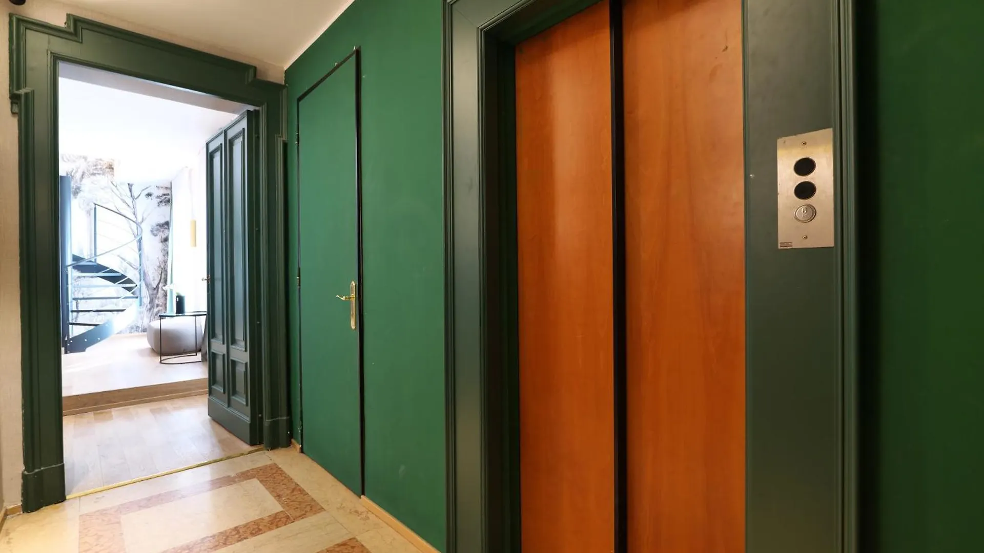 Prestige Boutique Aparthotel - Piazza Duomo View Milan