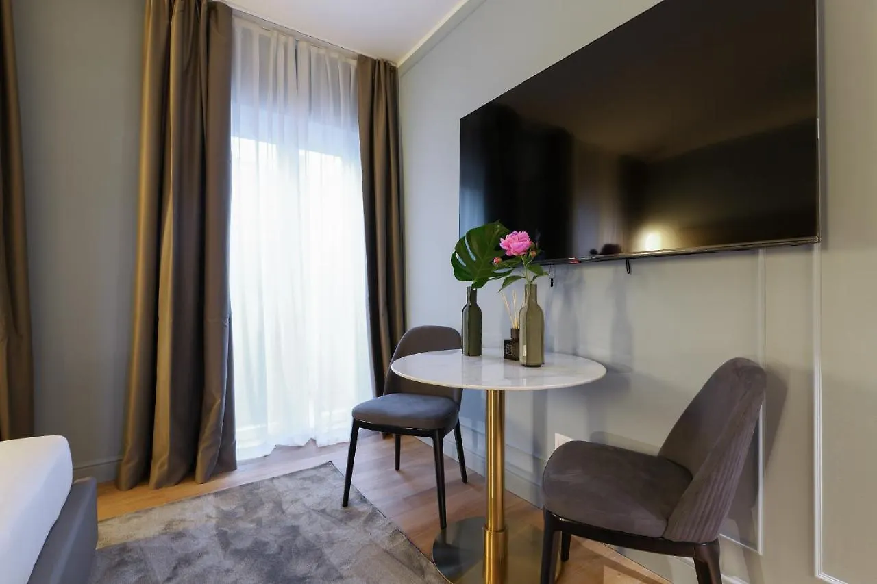 Apartamento Prestige Boutique Aparthotel - Piazza Duomo View Milán