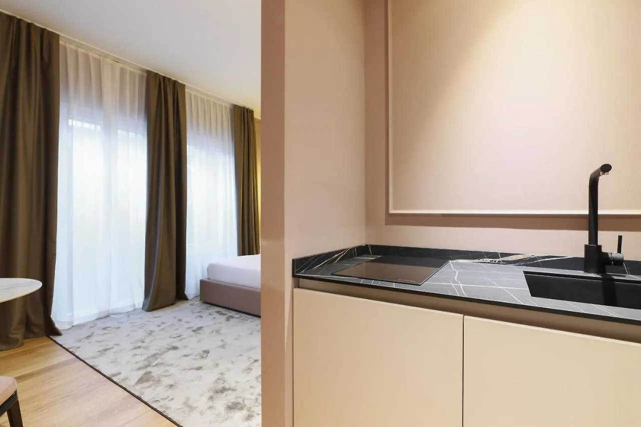 Prestige Boutique Aparthotel - Piazza Duomo View Milán Apartamento