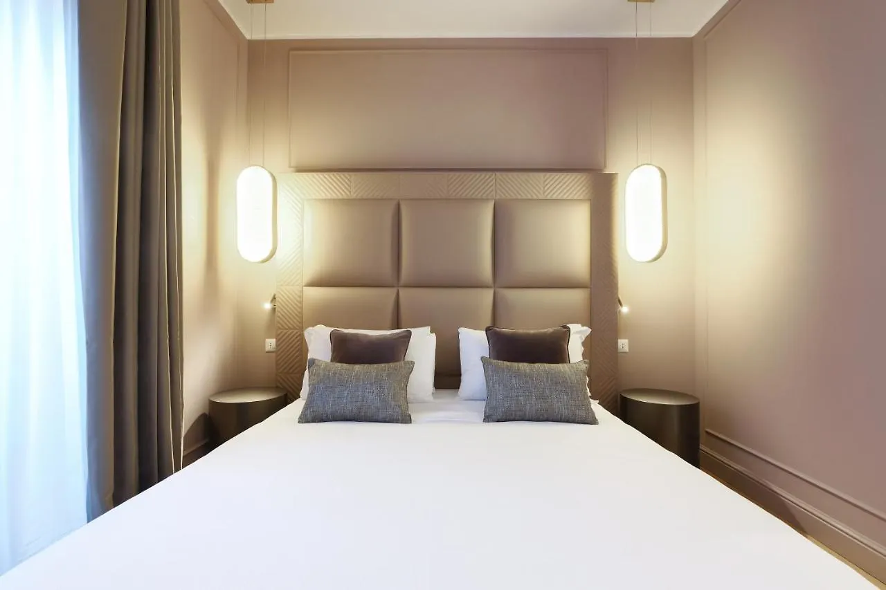 Apartamento Prestige Boutique Aparthotel - Piazza Duomo View Milán