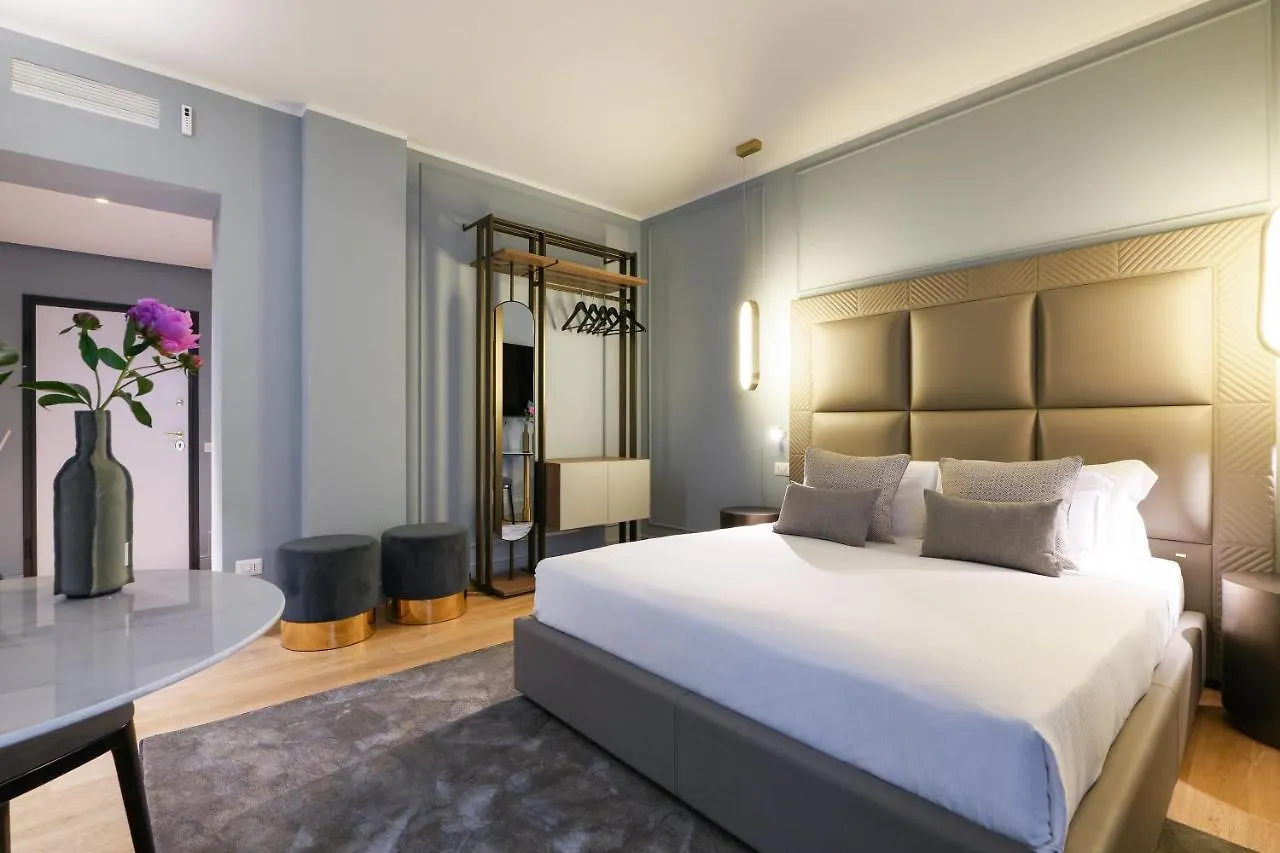 Prestige Boutique Aparthotel - Piazza Duomo View Milán